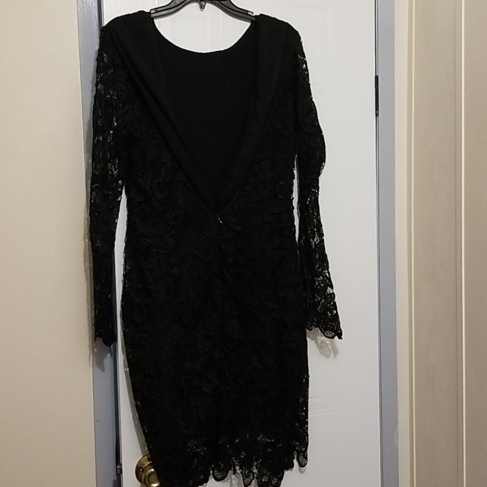 Dress - Picture 4 of 13